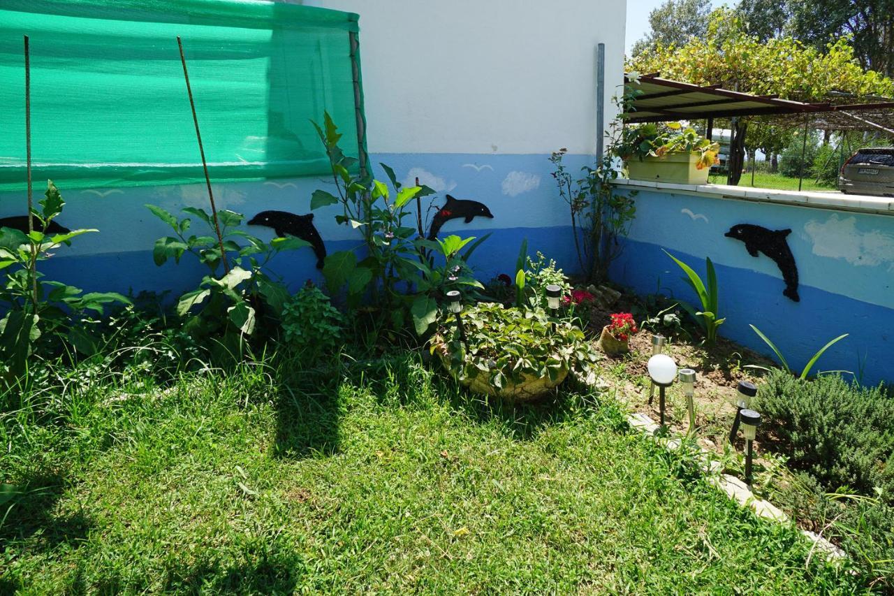Villa Dolphins House Paralia Avdhiron Esterno foto