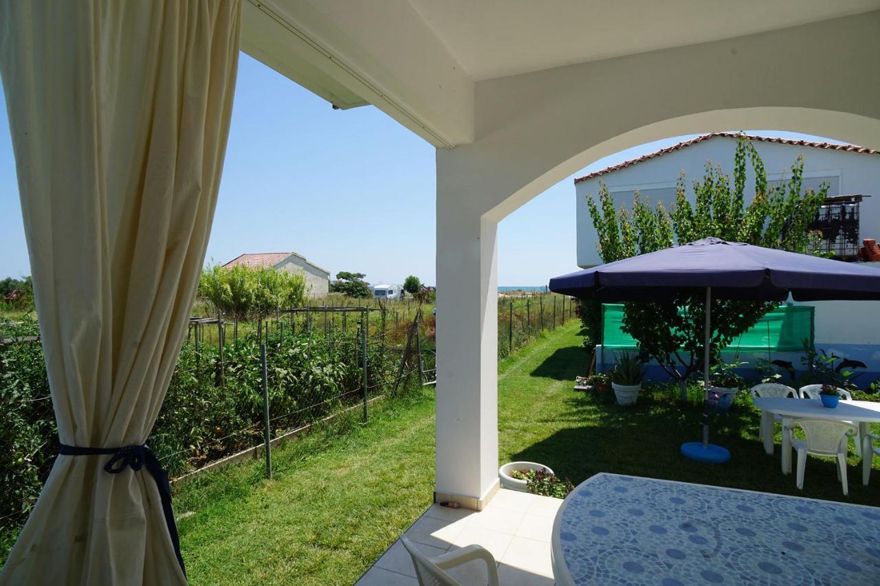 Villa Dolphins House Paralia Avdhiron Esterno foto