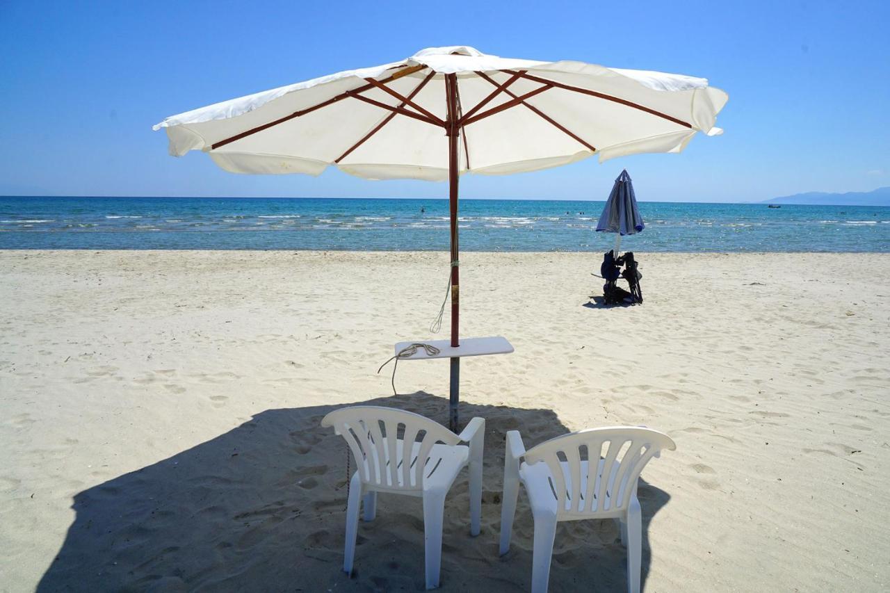 Villa Dolphins House Paralia Avdhiron Esterno foto